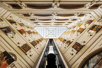 grand regency doha trademark collection by wyndham