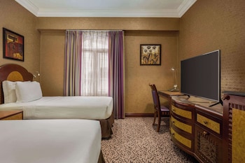 grand regency doha trademark collection by wyndham