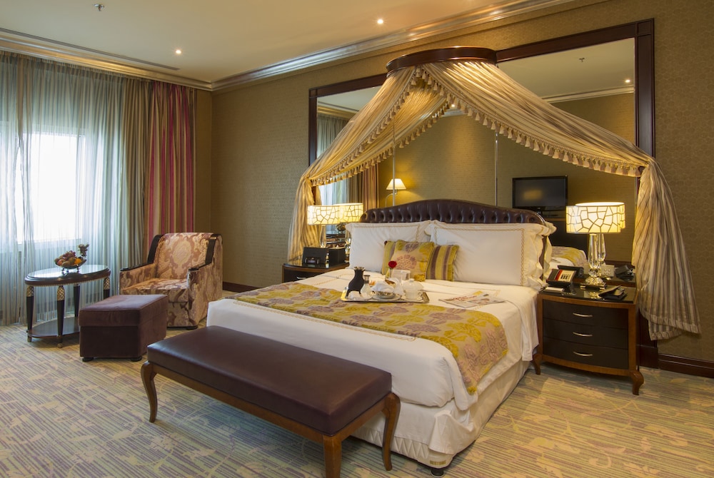 grand regency doha trademark collection by wyndham
