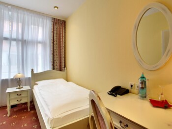 hotel bellmoor im dammtorpalais