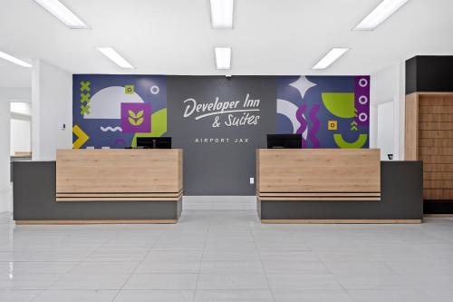 developer inn and suites airport jax a baymont by wyndham