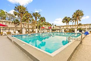 developer inn and suites airport jax a baymont by wyndham