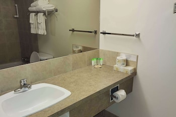 days inn by wyndham drayton valley