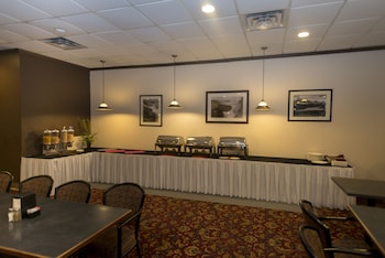 days inn by wyndham drayton valley