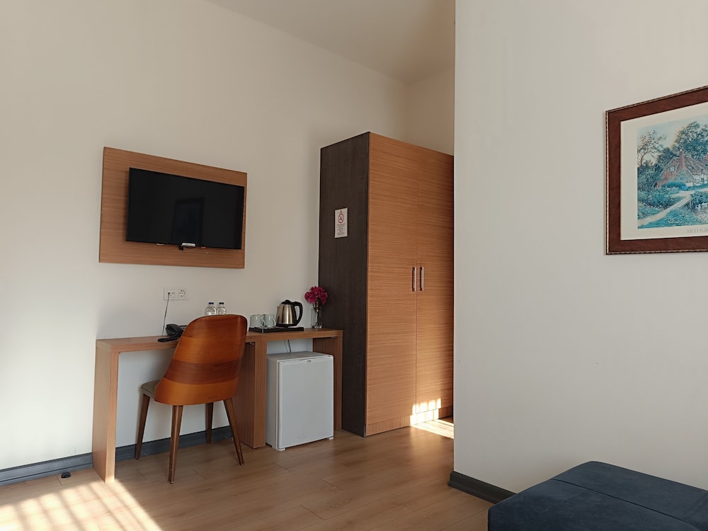 comfy otel antalya lara