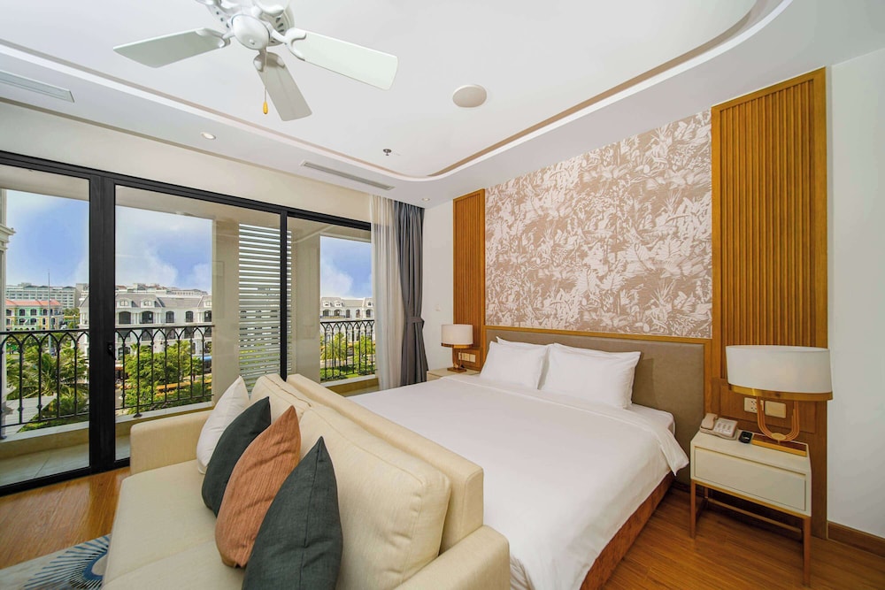 wyndham garden grandworld phu quoc