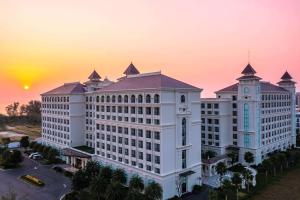 wyndham garden grandworld phu quoc