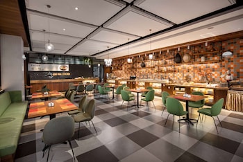 ramada by wyndham xiangyang fancheng