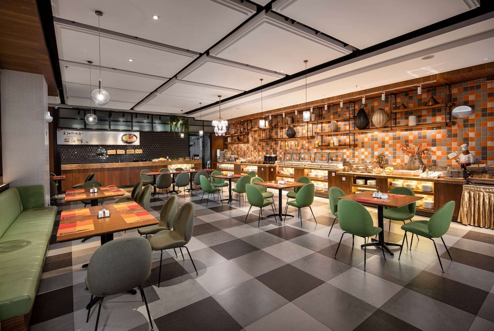 ramada by wyndham xiangyang fancheng