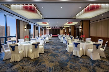 ramada by wyndham xiangyang fancheng