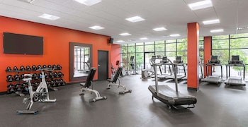 Doubletree By Hilton Madison Downtown,Dane County Regional Airport>>Dane,4 star