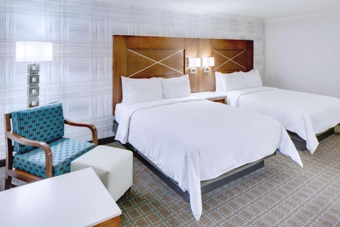 doubletree by hilton madison downtown