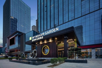 wyndham garden lanzhou west railway station