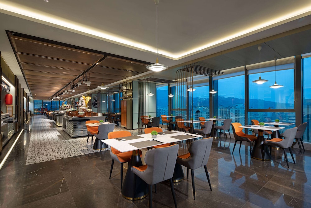 wyndham garden lanzhou west railway station