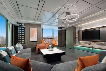 wyndham garden lanzhou west railway station