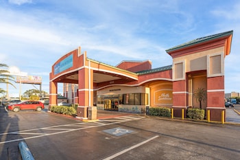 developer inn downtown orlando a baymont by wyndham