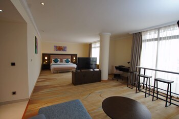 best western premier dynasty