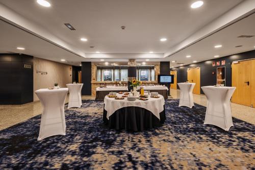 crowne plaza madrid airport by ihg