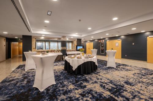 crowne plaza madrid airport by ihg