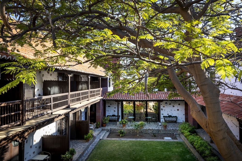 Parador De La Gomera,,4 star