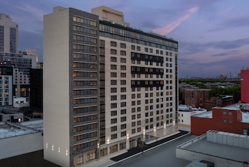 springhill suites new york queens