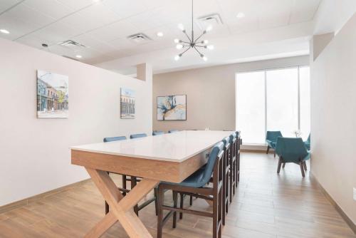 best western plus mobile inn and suites