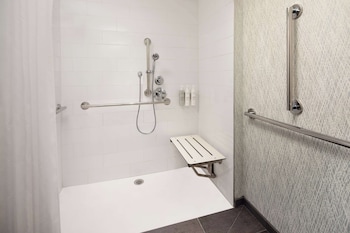 home2 suites by hilton new york times square