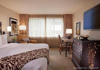 eastgate hotel bw signature collection