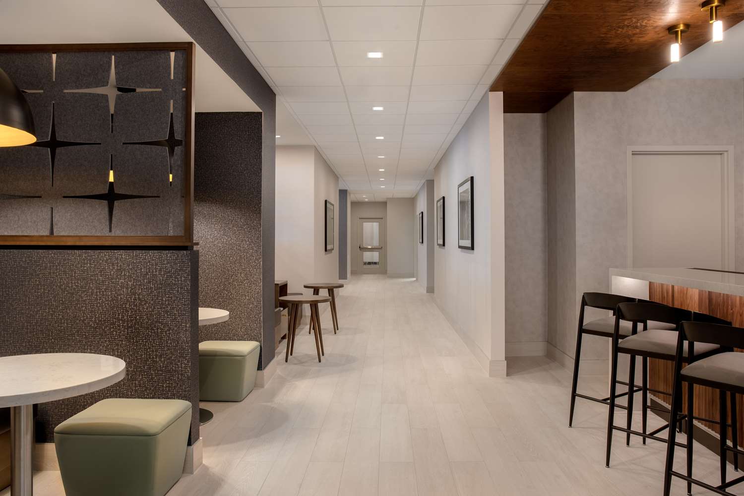 hampton inn by hilton winnipeg downtown