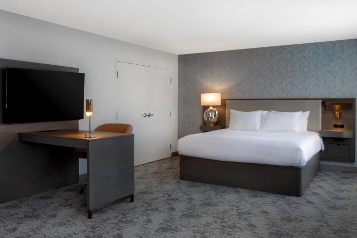 hampton inn by hilton winnipeg downtown