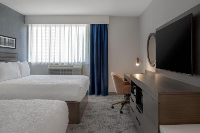 hampton inn by hilton winnipeg downtown