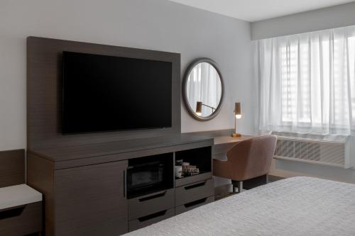 hampton inn by hilton winnipeg downtown