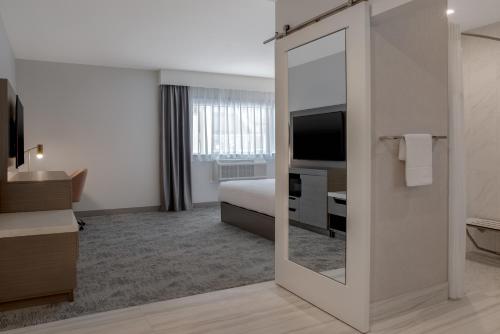 hampton inn by hilton winnipeg downtown
