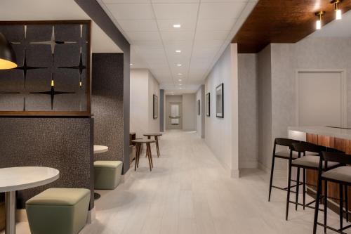 hampton inn by hilton winnipeg downtown