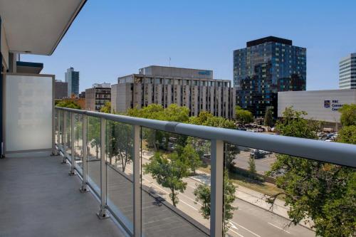 hampton inn by hilton winnipeg downtown