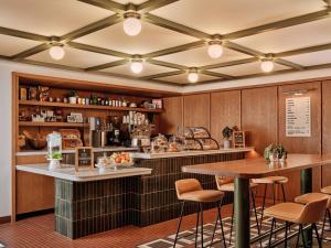 romer hells kitchen