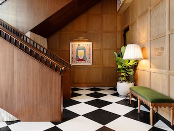 palihouse hyde park village