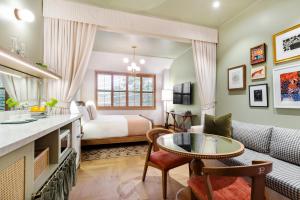 palihouse hyde park village