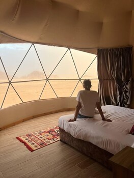wadi rum rose camp