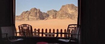 wadi rum rose camp