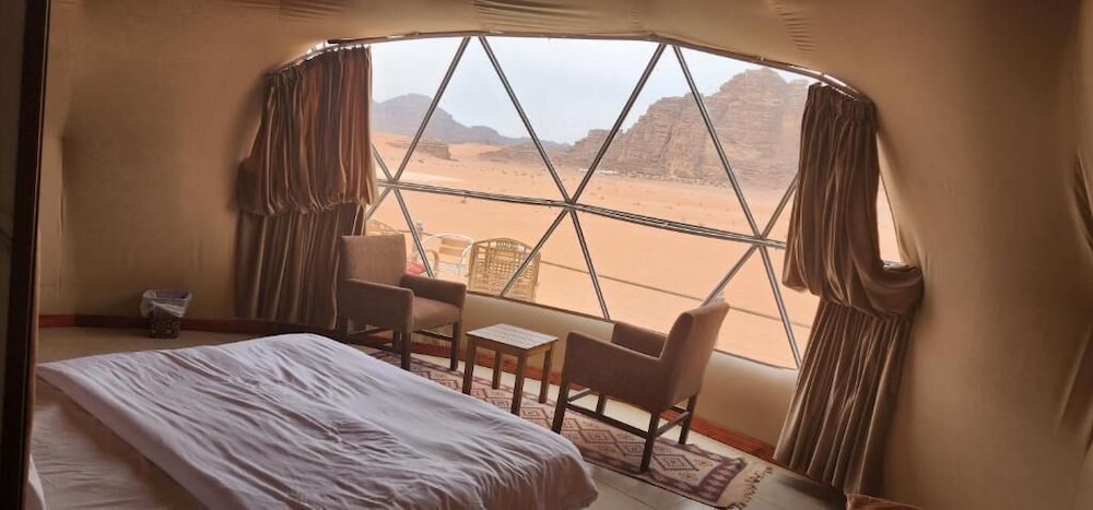 wadi rum rose camp