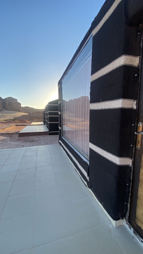 wadi rum rose camp
