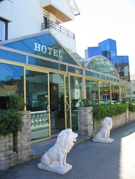 Hotel Isabel,Cantabria>>Arnuero,2 star