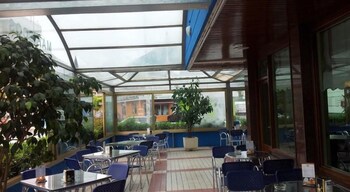 Hotel Isabel,Cantabria>>Arnuero,2 star