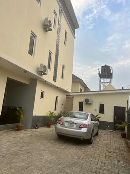 All States Apartments,Nigeria>>Abuja,2 star