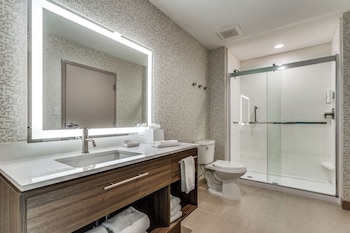 home2 suites by hilton fort worth arlington west