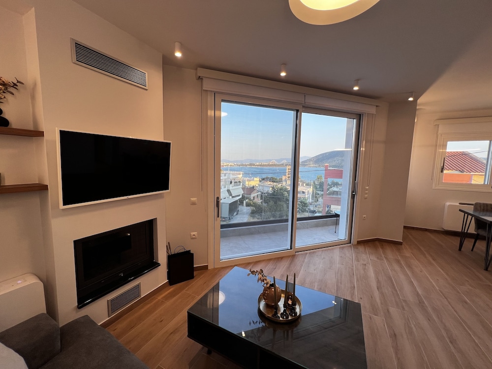 elia luxury residence