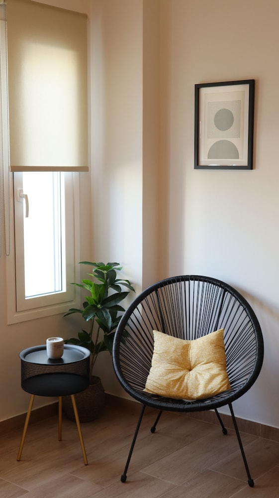 elia luxury residence