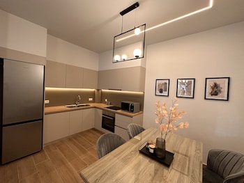 elia luxury residence