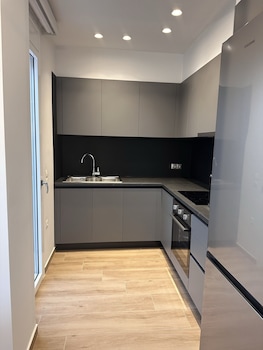 elia luxury residence